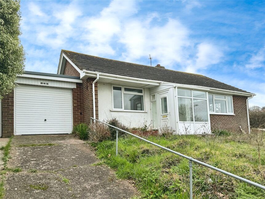 2 bedroom Detached Bungalow for sale