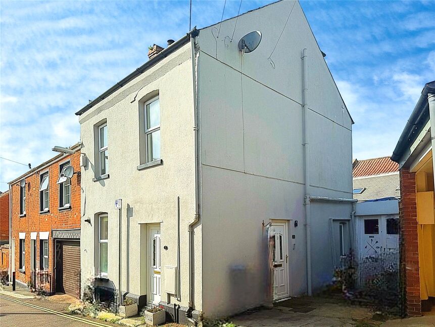 Main image of 3 bedroom Flat to rent, Pound Street, Exmouth, Devon, EX8