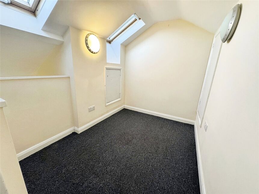 2 bedroom Mid Terrace House for sale, Salisbury Road, Exmouth, EX8 £