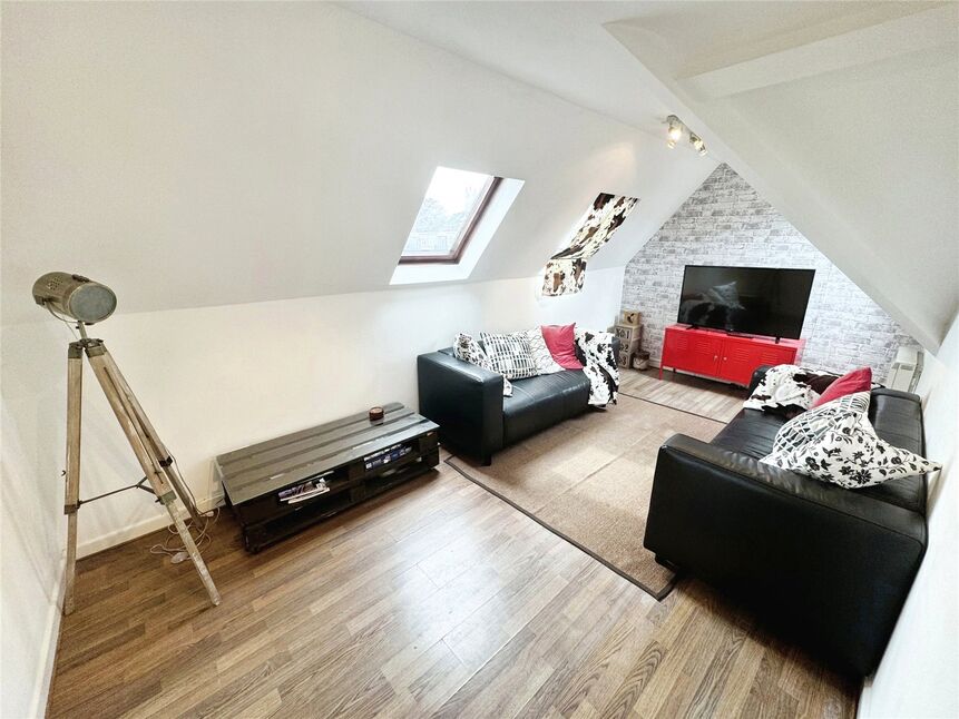 2 bedroom Flat for sale, Hartley Road, Exmouth, EX8 £155,000