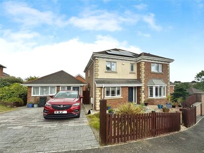 Hulham Vale, 5 bedroom Detached House for sale, £650,000