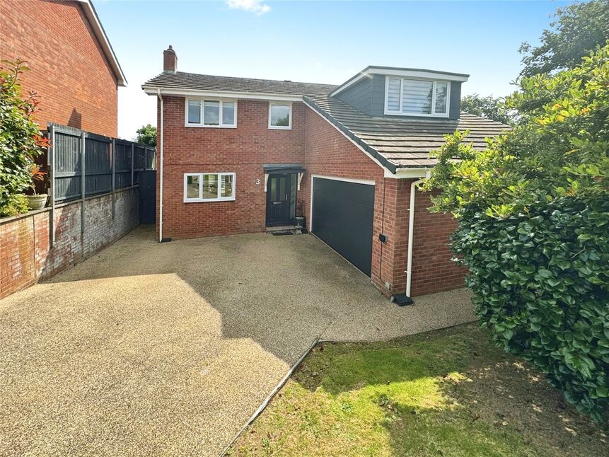 Main image of 4 bedroom Detached House for sale, Stanley Walk, Exmouth, Devon, EX8