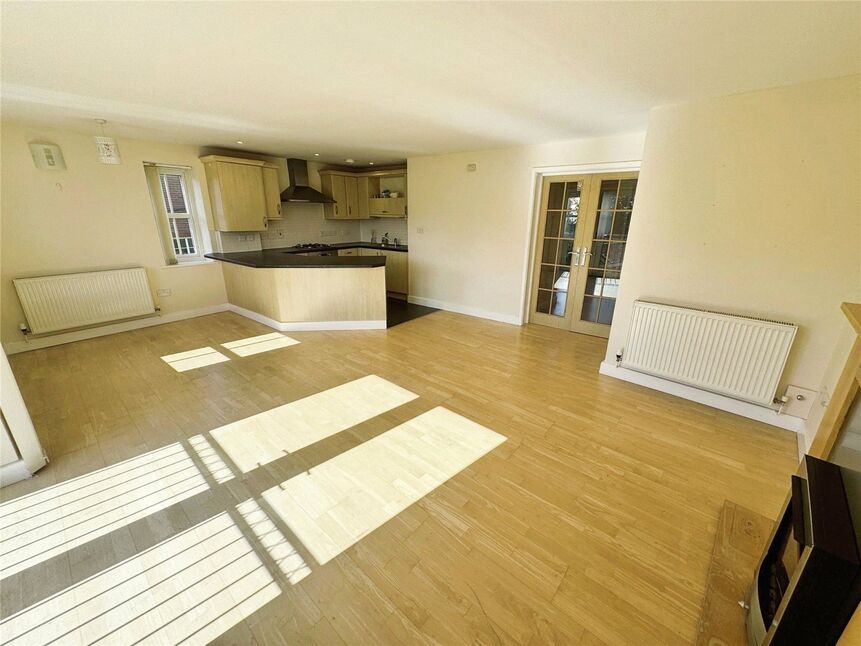Living Room / Kitchen