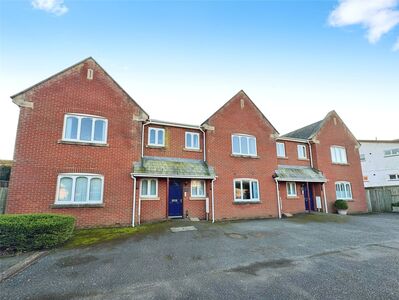 Coastguard Road, 1 bedroom  Flat for sale, £450,000