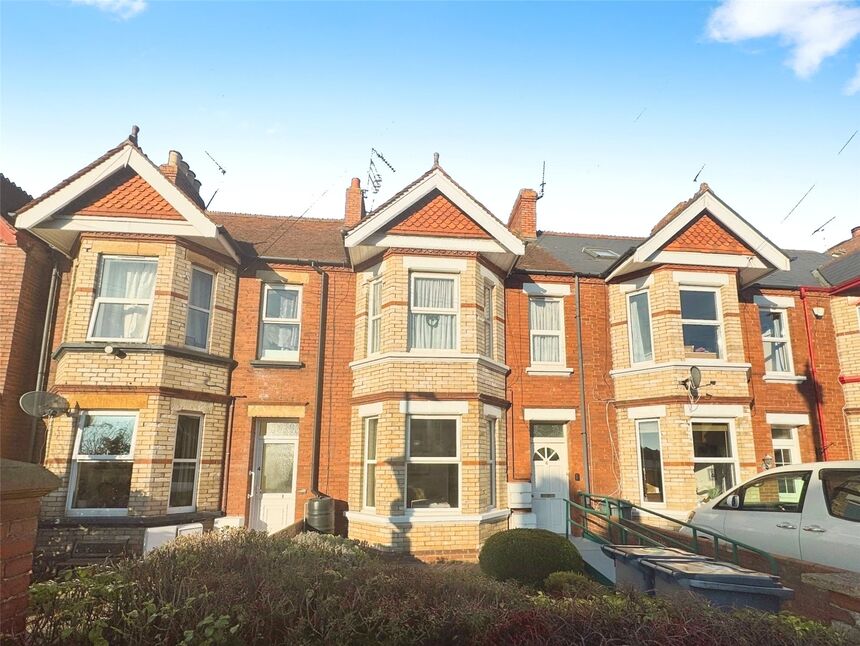 Main image of 1 bedroom Flat for sale, Lyndhurst Road, Exmouth, Devon, EX8