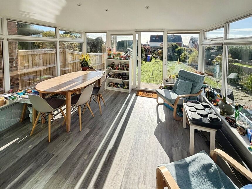 Sun Room / Family Room