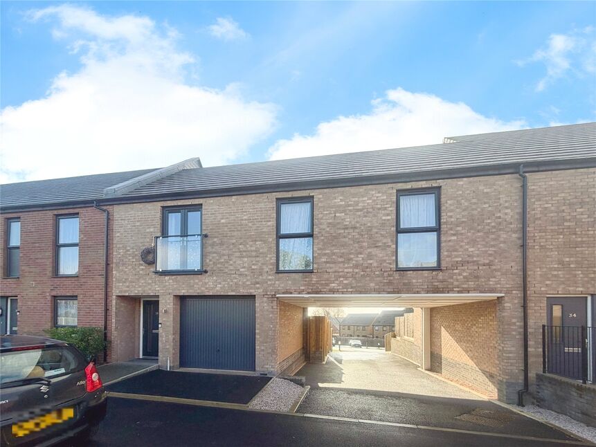 2 bedroom Mid Terrace House for sale