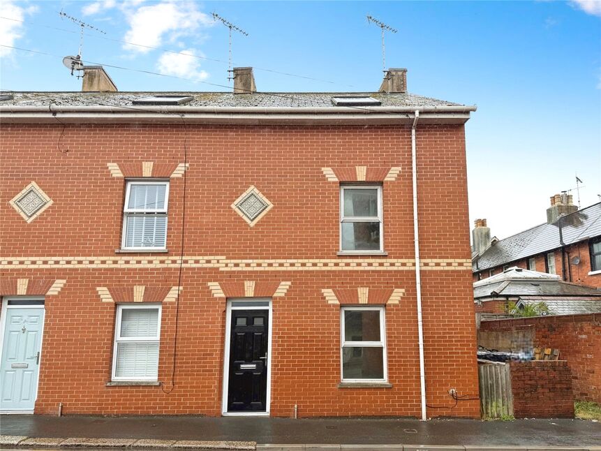 Main image of 3 bedroom End Terrace House to rent, Fore Street, Exmouth, Devon, EX8