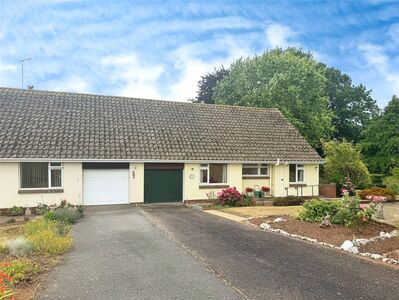 2 bedroom Semi Detached Bungalow for sale