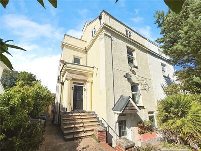2 bedroom  Flat to rent