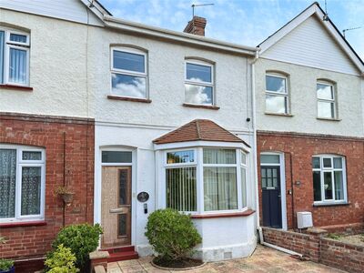 2 bedroom Mid Terrace House for sale
