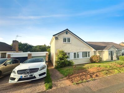 3 bedroom Semi Detached Bungalow for sale