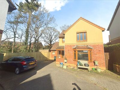 Wordsworth Close, 5 bedroom Detached House for sale, &pound;475,000