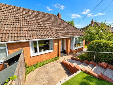 2 bedroom Semi Detached Bungalow for sale