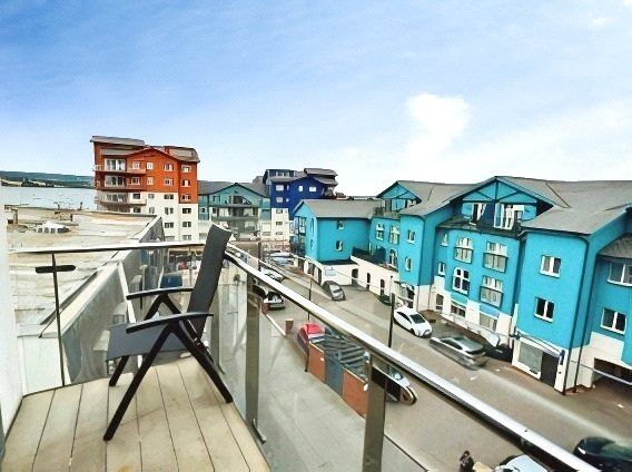 Main image of 2 bedroom Flat to rent, Pierhead, Exmouth, Devon, EX8