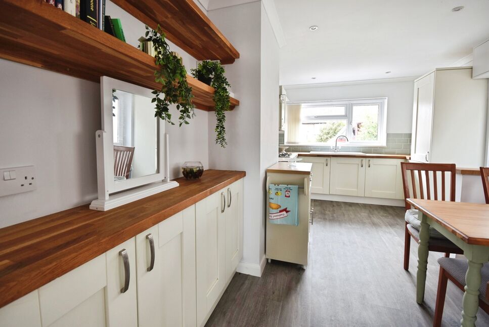 Kitchen / Diner