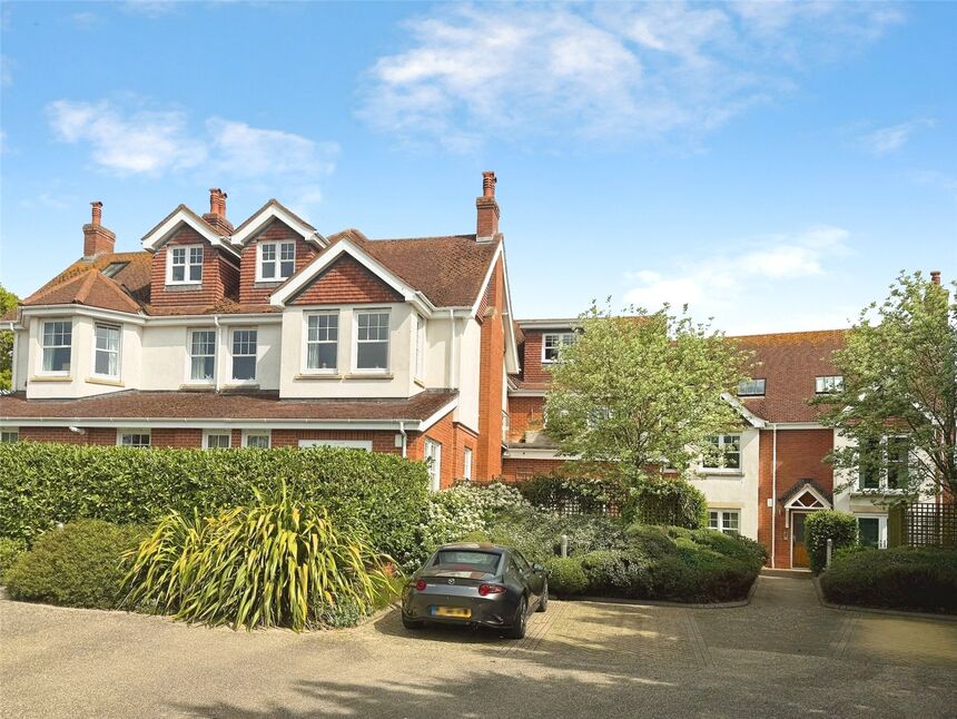 Main image of 2 bedroom Flat for sale, Salterton Road, Exmouth, Devon, EX8