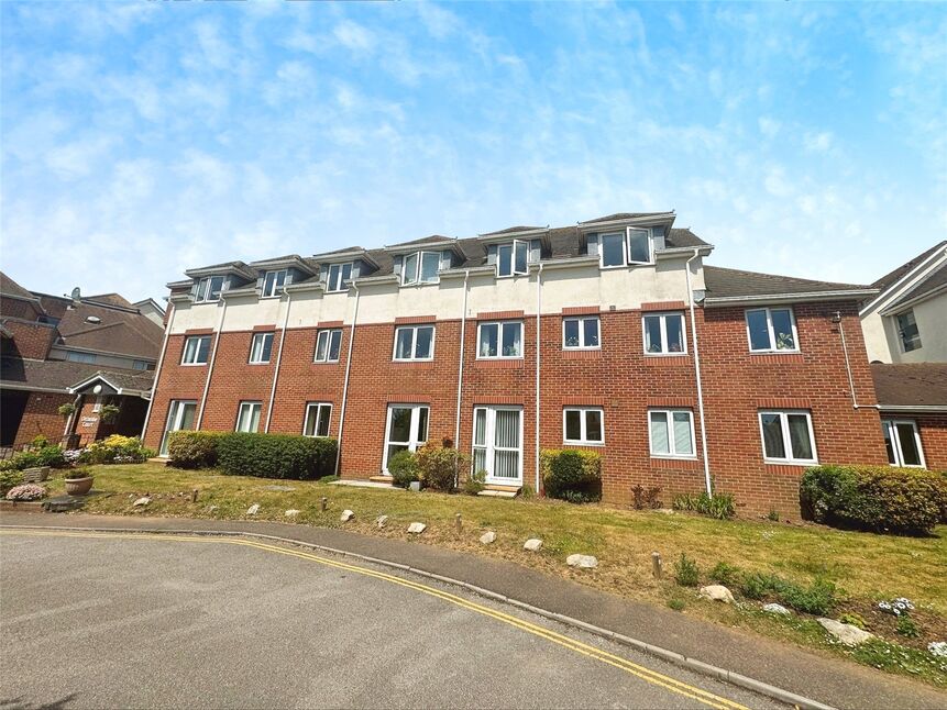 Main image of 2 bedroom Flat for sale, Littleham Road, Exmouth, Devon, EX8