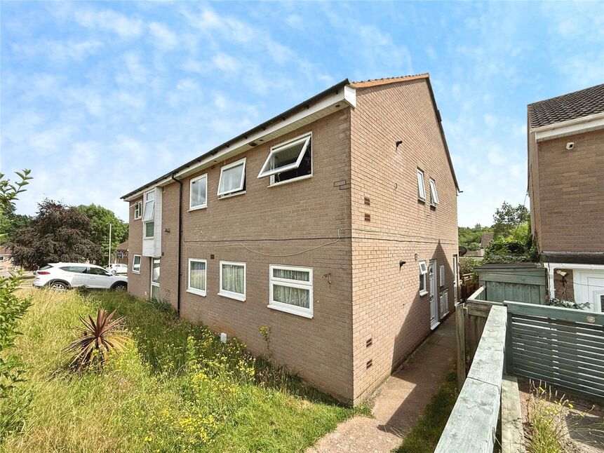 Main image of 2 bedroom Flat to rent, Meadow View Road, Exmouth, Devon, EX8