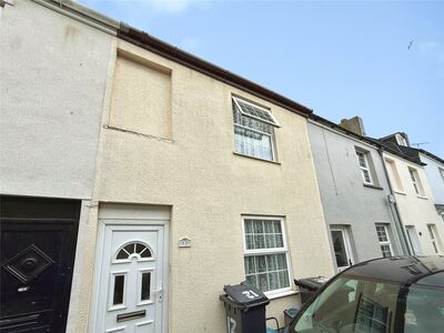 2 bedroom Mid Terrace House for sale