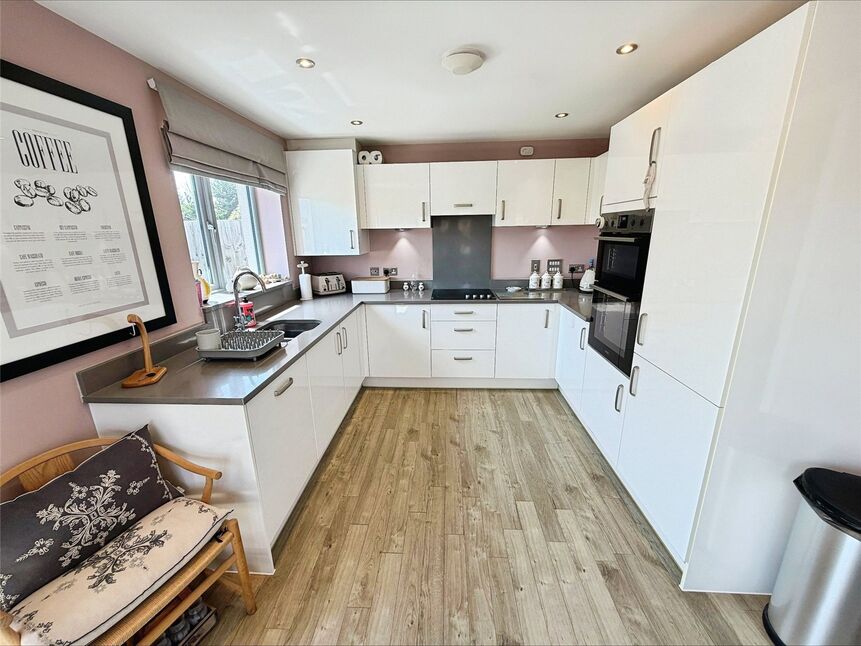 Kitchen / Diner