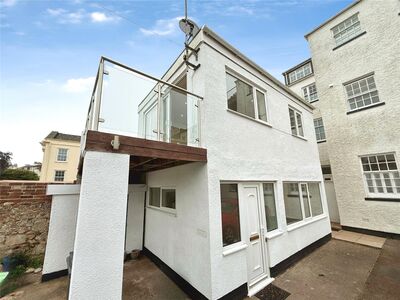Louisa Place, 1 bedroom Detached House to rent, &pound;1,100 pcm