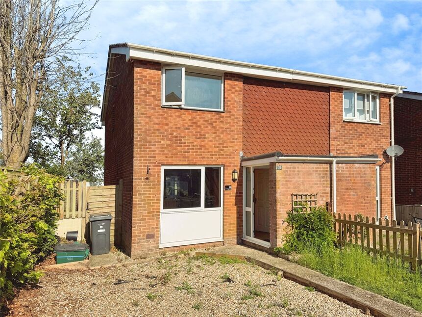 Main image of 3 bedroom Semi Detached House to rent, Mount Close, Honiton, Devon, EX14