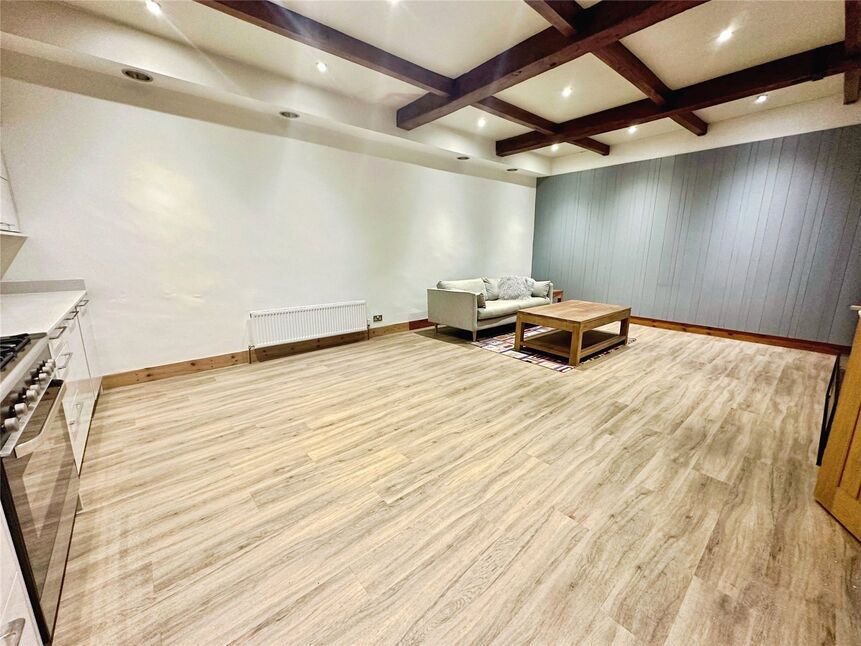 Kitchen / Living Room