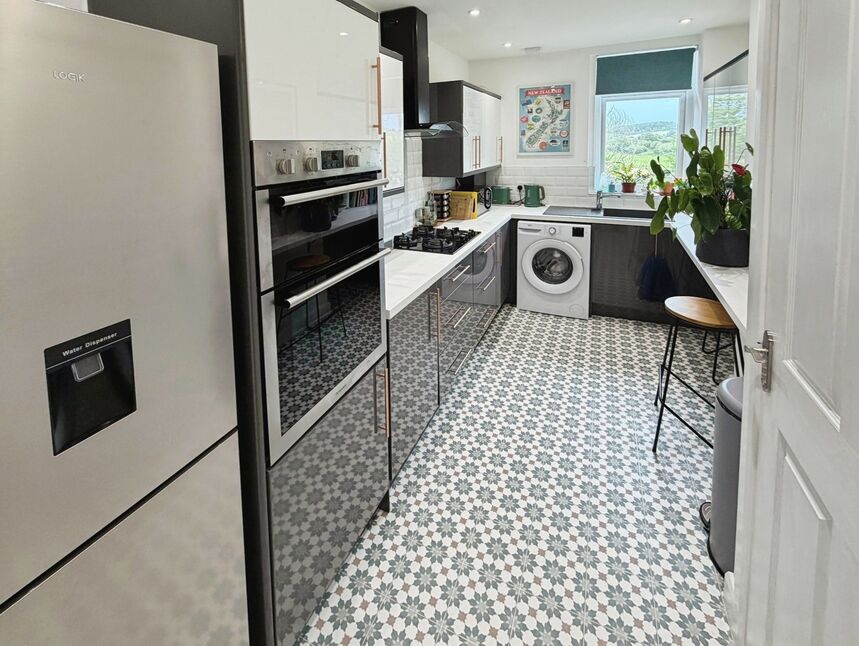 Image 12