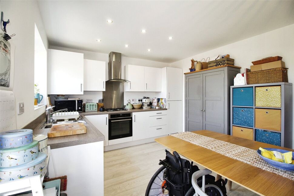 3 bedroom Semi Detached House for sale, Agar Crescent, Howden, DN14 £