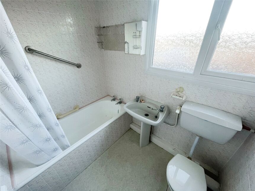 3 bedroom Semi Detached House for sale, Kennedy Drive, Goole, DN14 £