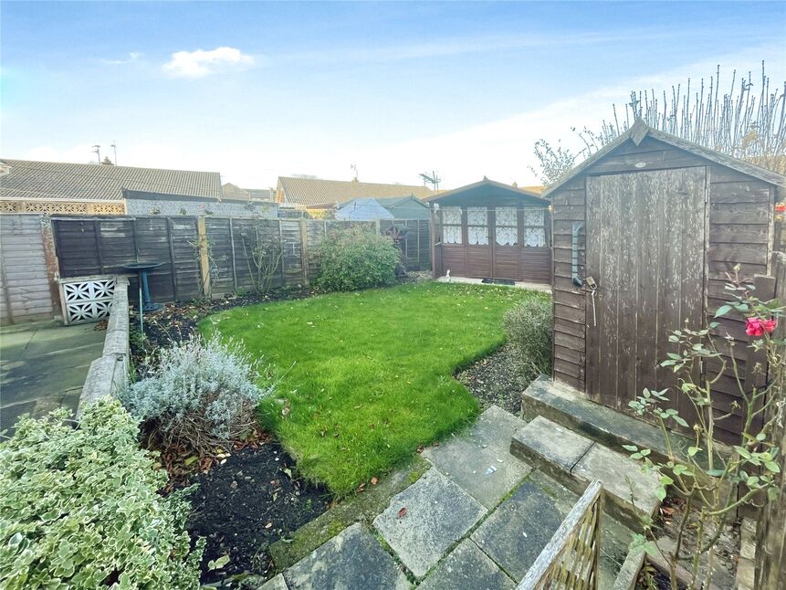 3 bedroom Semi Detached House for sale, Kennedy Drive, Goole, DN14 £