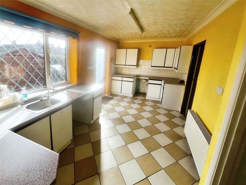 3 bedroom Mid Terrace House for sale, Westfield Avenue, Goole, DN14 £