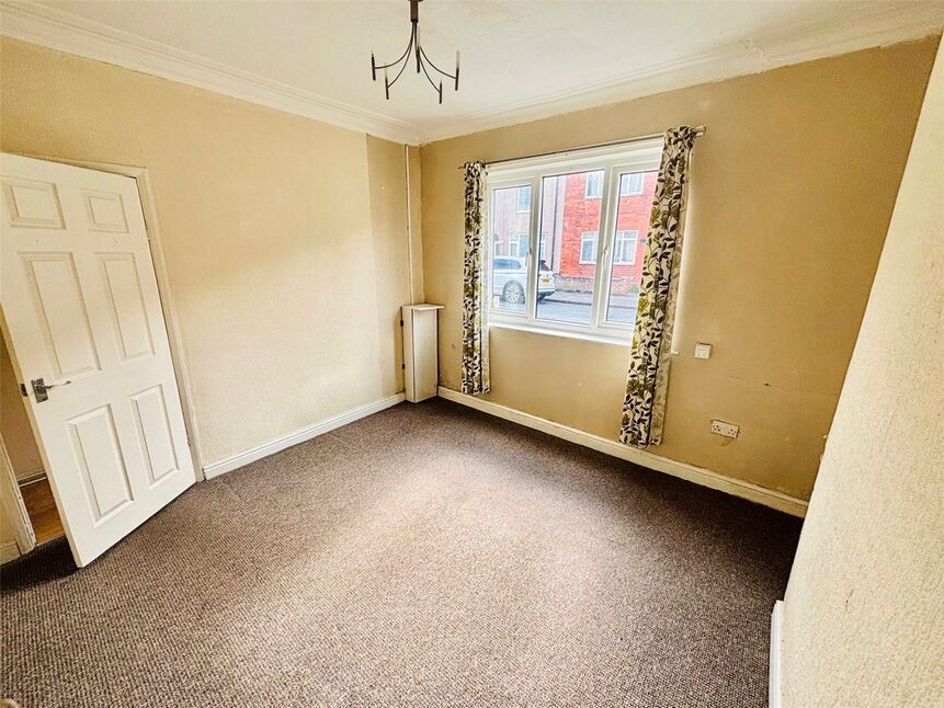 Lounge / Dining Room