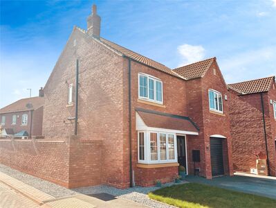 Ella Drive, 4 bedroom Detached House for sale, £290,000
