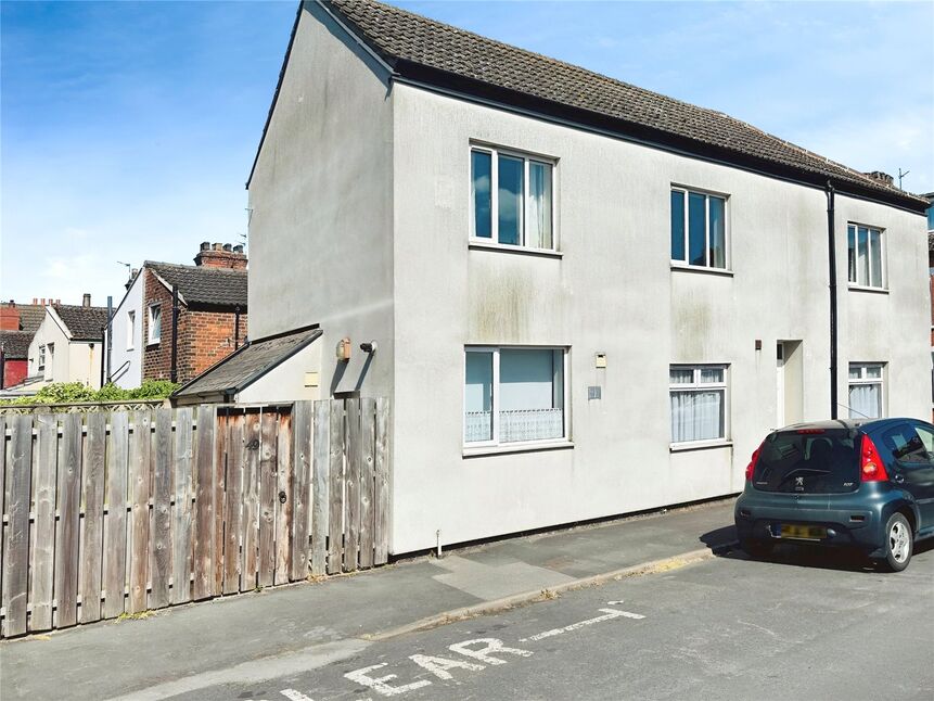 Main image of 3 bedroom End Terrace House for sale, Percy Street, Goole, DN14