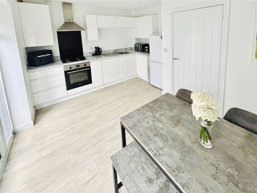 Kitchen / Diner