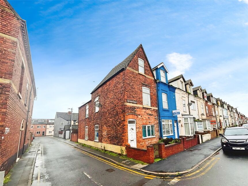 Main image of 4 bedroom End Terrace House for sale, Jefferson Street, Goole, East Yorkshire, DN14