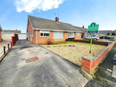 2 bedroom Semi Detached Bungalow for sale