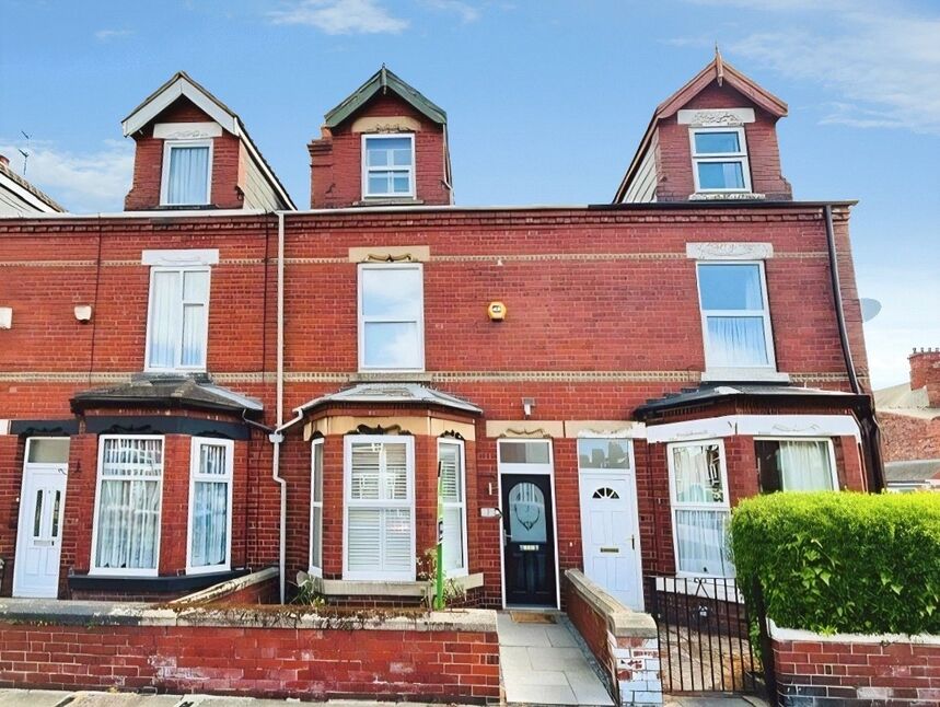 Main image of 4 bedroom Mid Terrace House for sale, Marshfield Avenue, Goole, DN14