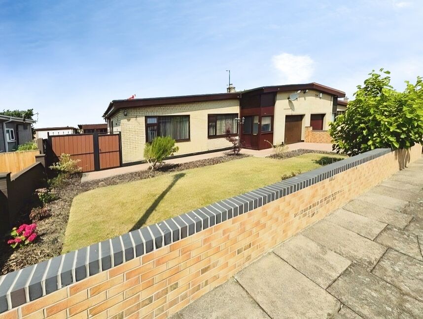 3 bedroom Semi Detached Bungalow for sale