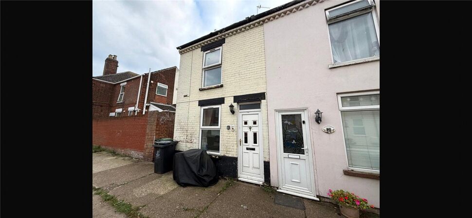 Main image of 2 bedroom Mid Terrace House to rent, Coronation Terrace, Great Yarmouth, Norfolk, NR30