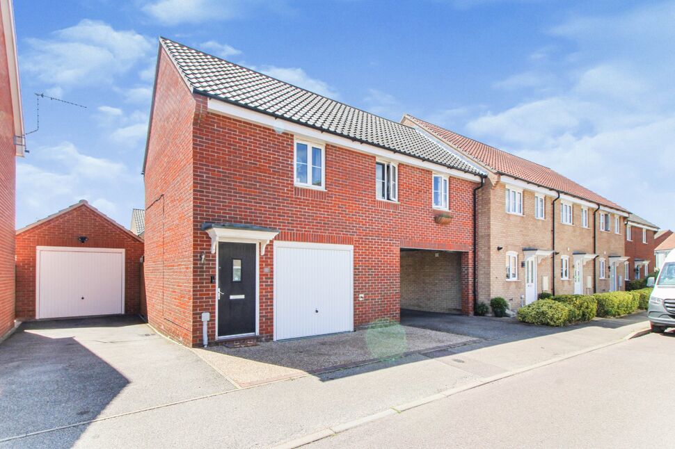 Main image of 1 bedroom Semi Detached Flat for sale, Tamarisk Drive, Caister-on-Sea, Norfolk, NR30