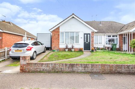 Dorothy Avenue, 2 bedroom Semi Detached Bungalow to rent, &pound;1,100 pcm