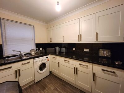 2 bedroom  Flat to rent