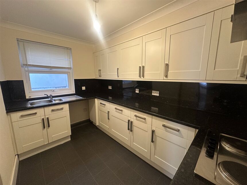 Main image of 2 bedroom Flat to rent, Row 102, Great Yarmouth, Norfolk, NR30