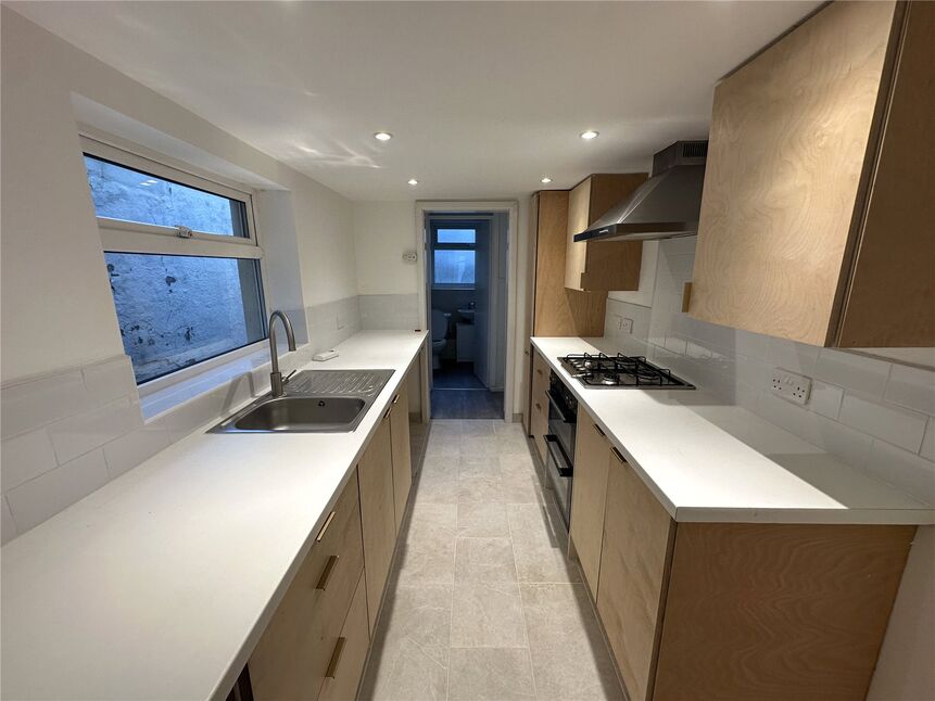 Main image of 3 bedroom Mid Terrace House to rent, Lowestoft, Suffolk, NR32