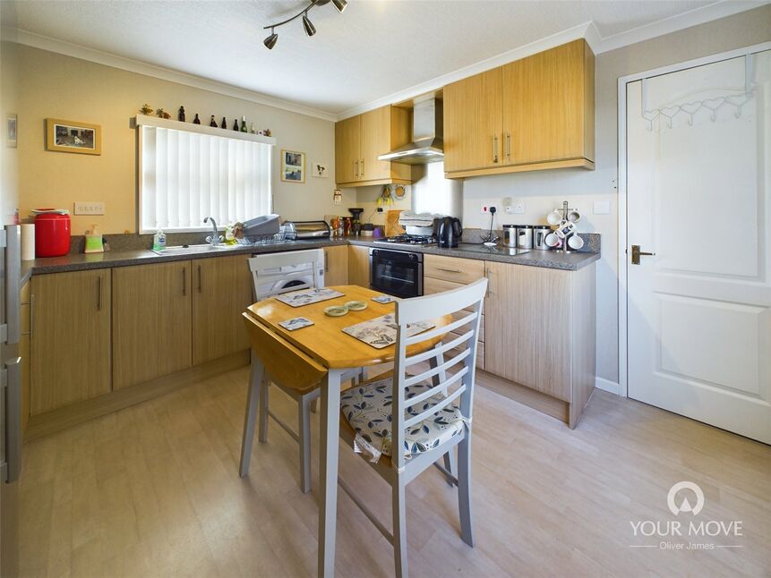 Kitchen / Breakfast Room