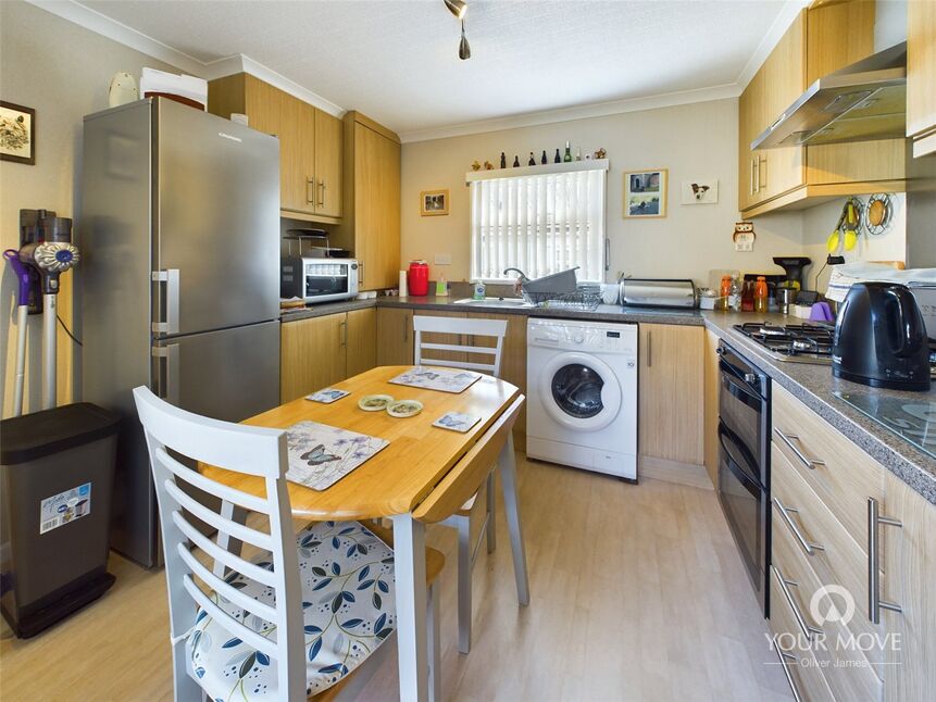 Kitchen / Breakfast Room