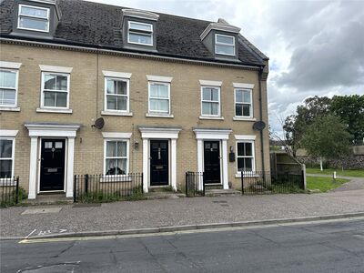 3 bedroom End Terrace House to rent